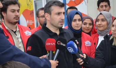 BAYRAKTAR DEPREMZEDELERLE BULUŞTU