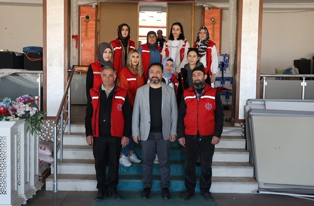 Başkan Gürbüz, “Sosyal yardımlarımız devam ediyor”