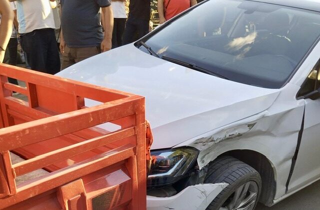Afşin’de hafif ticari araç ters döndü: 2 yaralı