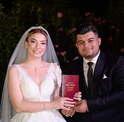 Genç Yaşta Kayınbaba Olan Metin Azaplıoğlu’nun Mutlu Günü