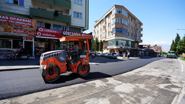 Büyükşehir, Dulkadiroğlu’nda Ulaşım Atağına Devam Ediyor