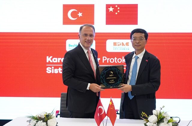 BEYLİKDÜZÜ İLE BEİJİNG-DAXİNG HAVALİMANI KENTİ KARDEŞ ŞEHİR OLDU