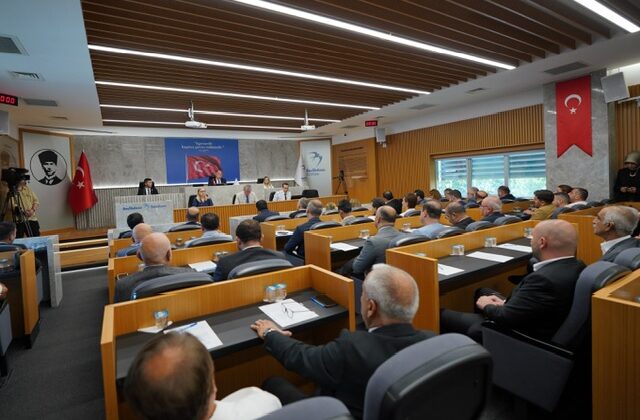 ÇALIK: BESLENME SAATİ İLE 450 BİN PAKETİ ÇOCUKLARA ULAŞTIRDIK