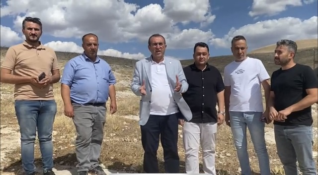 CHP İl Başkanı Ünal Ateş TOKİ’nin İlk Arsam programı kapsamında mağdur edilen vatandaşlar ile toplantı yaptı