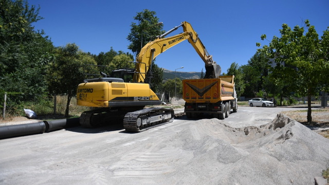 Merkez Mahallelere Yeni İçmesuyu Hattı