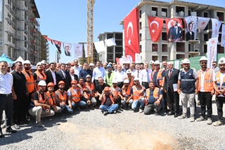 Yılsonuna Kadar 21 Bin 544 Konut ve İş Yeri Daha Teslim Edilecek