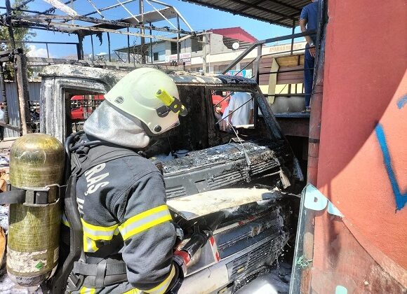 Kahramanmaraş’ta yangında iş yeri ve araç kül oldu
