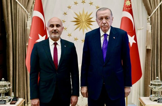 AK Parti 23 Yaşında: Başkan Gül’den Kutlama Mesajı