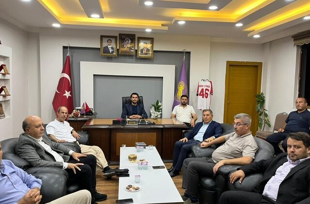 AK PARTİ TÜRKOĞLU İLÇE BAŞKANI MEHMET ALİ ŞEN’DEN İLK ZİYARET: TÜRKOĞLU DOSTLUK PLATFORMU