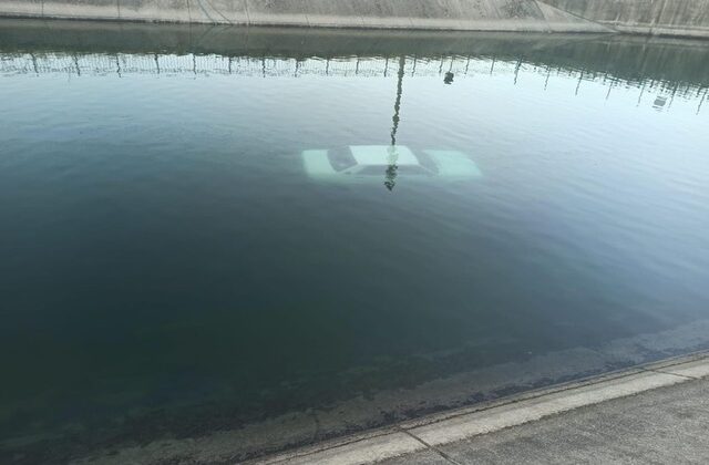 Kahramanmaraş’ta otomobil su kanalına düştü