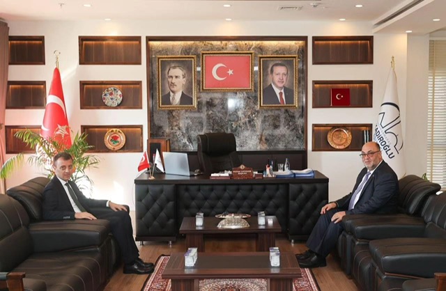 Kaymakam Aytemür’den Başkan Akpınar’a Ziyaret