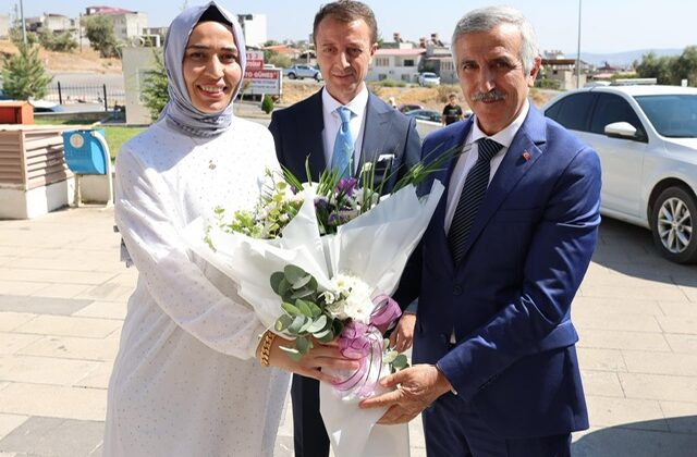 Vali Mükerrem Ünlüer’den Dulkadiroğlu Kaymakamı Hicabi Aytemür’e Hayırlı Olsun Ziyareti