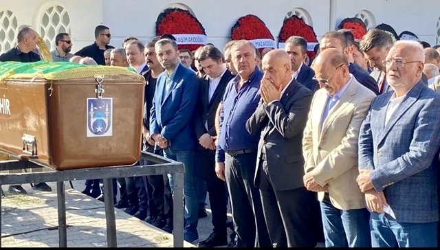 Vahit Kirişci’nin Damadı Mehmet Özcan, Son Yolculuğuna Uğurlandı