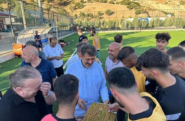 AK Parti Kahramanmaraş Milletvekili Ömer Oruç Bilal Debgici’den Kahramanmaraşspor’a Destek Ziyareti