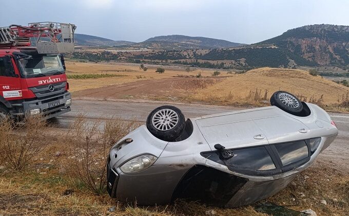 Pazarcık’ta otomobil takla attı: 1 yaralı