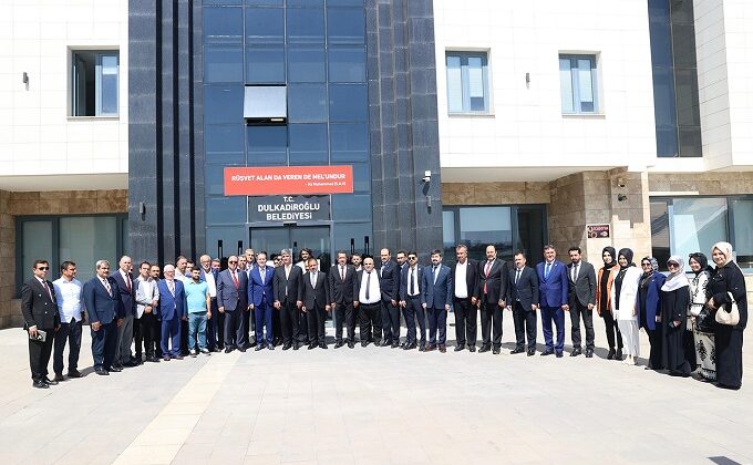 YENİDEN REFAH PARTİSİ GENEL BAŞKANI DR. FATİH ERBAKAN, DULKADİROĞLU BELEDİYESİ’NİZİYARET ETTİ