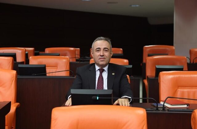 DEVA Partili Karatutlu: “Kahramanmaraş’ta depremzede vatandaşlarımız verilen sözlerin tutulmasını bekliyor”