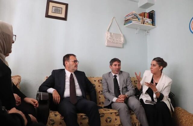 Mahir Ünal: “22 Yıldır Milletimizin Yanındayız”