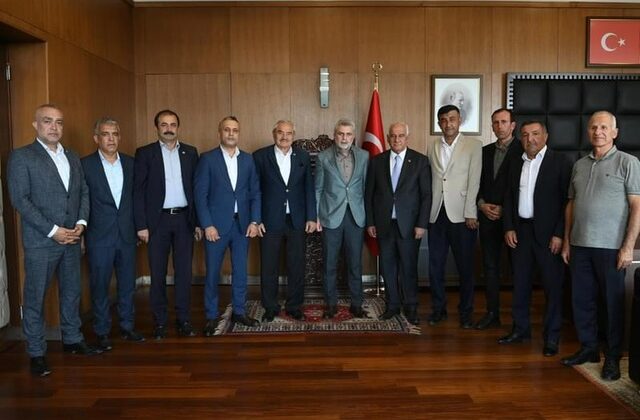 Kahramanmaraş Ziraat Odası Başkanı Mehmet Çetinkaya’dan Büyükşehir Belediye Başkanı Fırat Görgel’e Ziyaret