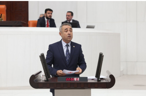 DEVA Partili Karatutlu: “Eğitimden Elinizi Çekin, İşleyen Sistemi Bozmayın”