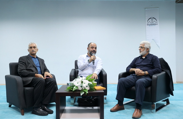 GAZZE BİLİNCİ KONFERANSI MURAT AKKURT GENÇLİK MERKEZİ’NDE GERÇEKLEŞTİ