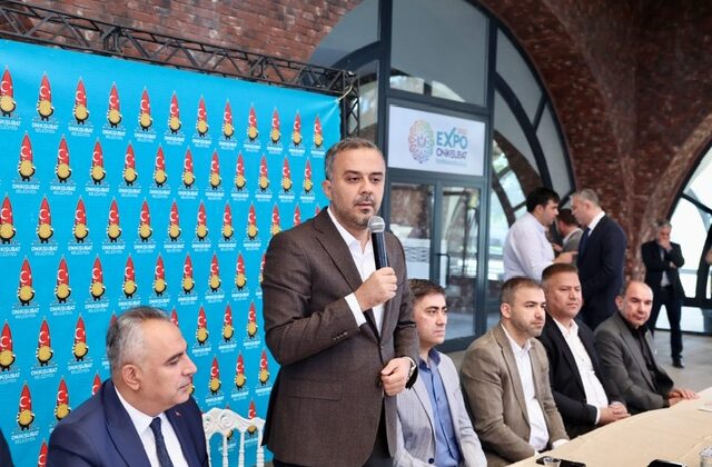 Başkan Toptaş; Muhtarlarımızla Onikişubat için büyük bir irade gösteriyoruz