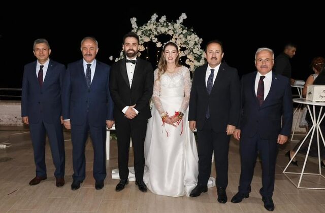 MERSİN VALİSİ ALİ HAMZA PEHLİVAN, MİLLİ GÜVENLİK KURULU GENEL SEKRETERİ VALİ SEYFULLAH HACIMÜFTÜOĞLU’NUN KIZININ DÜĞÜ TÖRENİNE KATILDI