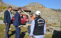 Çağlayancerit Belediyesi Mesire Alanlarını Yeniliyor