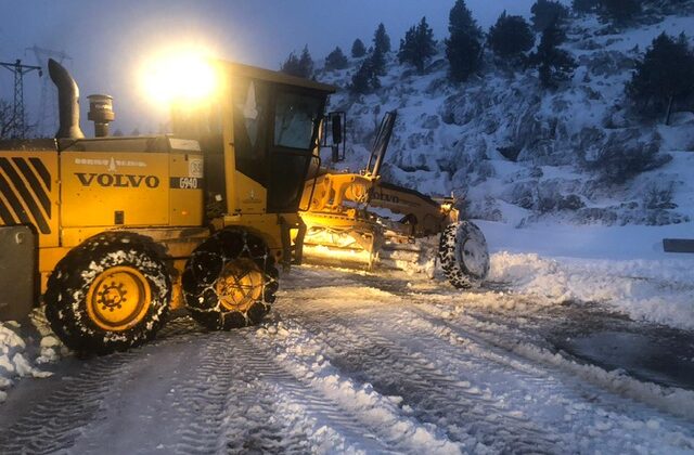 Onikişubat Belediyesi, karla mücadelede tam teyakkuzda