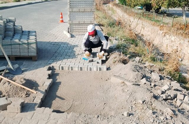 Büyükşehir’in Mobil Ekibi Şehir GenelindeOnarımlarını Sürdürüyor