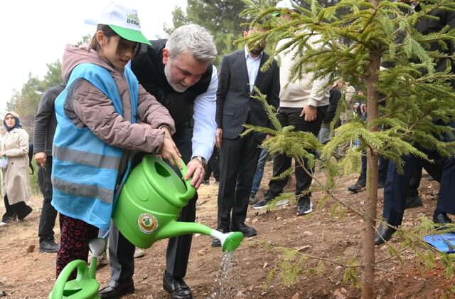 Görgel; “Diktiğimiz Her Bir Fidan Geleceğimize Nefes, İnsanlığa Umut Olacak”