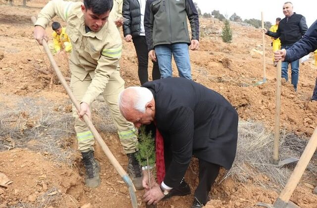 Başkan Selim Cüce, Göksun’da Milli Ağaçlandırma Günü Etkinliğine Katıldı