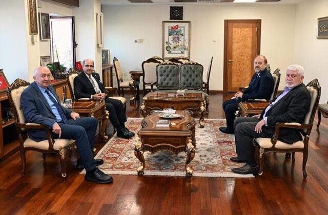 KSÜ Rektörü Prof. Dr. Alptekin Yasım, Eski Rektör Prof. Dr. Nafi Baytorun’u Ağırladı