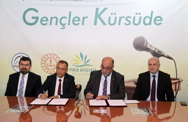 GENÇLERİN SESİ DAHA GÜÇLÜ YÜKSELECEK: “GENÇLER KÜRSÜDE” PROTOKOLÜ İMZALANDI