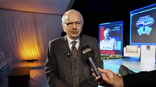 Fuarın Onur Konuğu İsmail Kara, KAFUM’da Edebiyatseverlere Seslendi