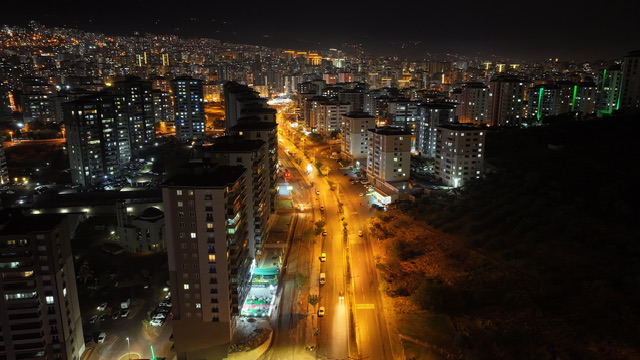 Büyükşehir’den Bahçeci Hoca Bulvarı’nda Yenileme