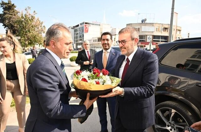 AK Parti MKYK Üyesi Mahir Ünal Osmaniye Belediyesi’ni Ziyaret etti
