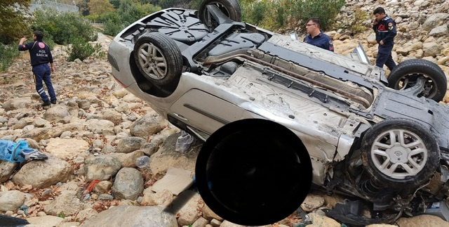 Andırın’da otomobil şarampole devrildi: 1 ölü 2 yaralı