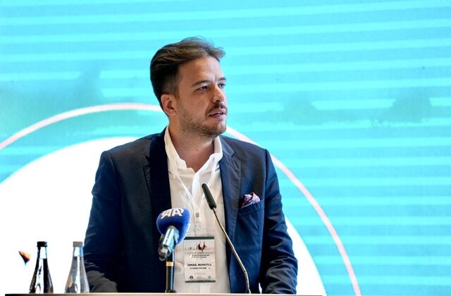 Akdenizdeki pamuk sektörü İzmir’de konuşuldu