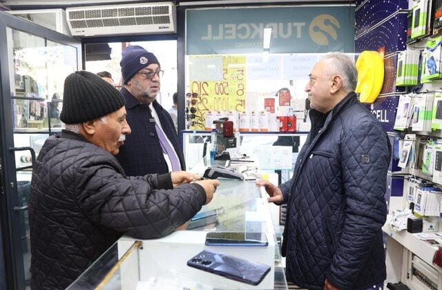 BAŞKAN AKPINAR’DAN FIRTINA MAĞDURU ESNAFA ZİYARET