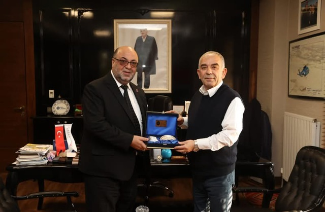 Başkan Akpınar, Ticaret Borsası’na Başkanı Mustafa Narlı’yı ziyaret etti