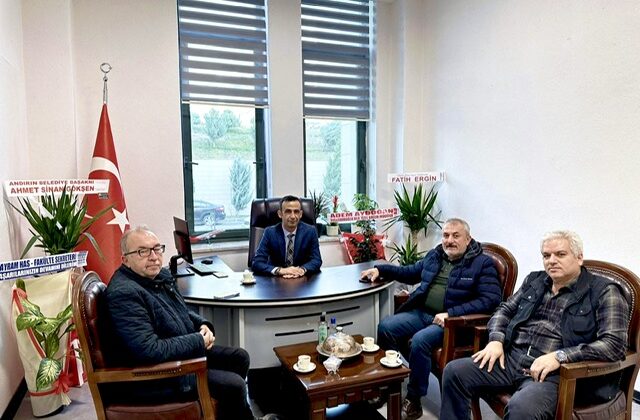 Kahramanmaraş Gazeteciler Cemiyeti’nden Valilik Protokol Müdürü Aslan Yüzgeç’e Hayırlı Olsun Ziyareti