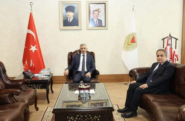Kahramanmaraş Valisi Mükerrem Ünlüer, MHP İl Başkanı Hüseyin Vahit Demiröz’ü Ağırladı