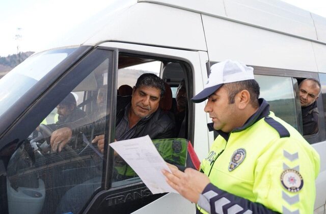 Kahramanmaraş’ta Kış Lastiği Denetimi