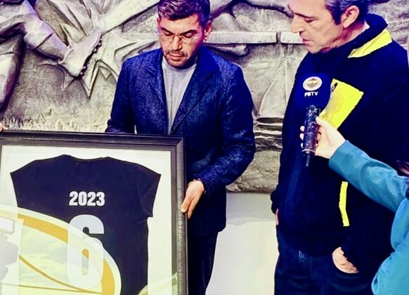 Akedaş Kahramanmaraş İstiklal Spor Başkanı Ahmet Gaffar Akarca’dan Ali Koç’a Ziyaret