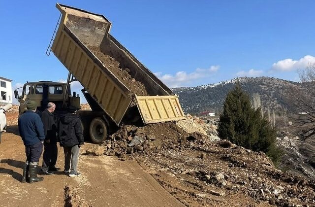 Göksun’da Yol İyileştirme Çalışmaları Devam Ediyor
