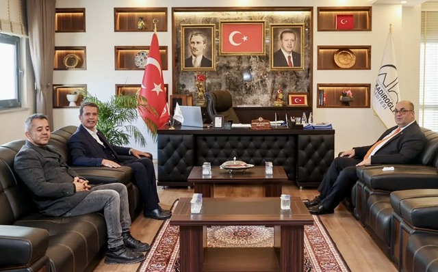 Osman Okumuş’tan Dulkadiroğlu Belediye Başkanı Mehmet Akpınar’a Ziyaret