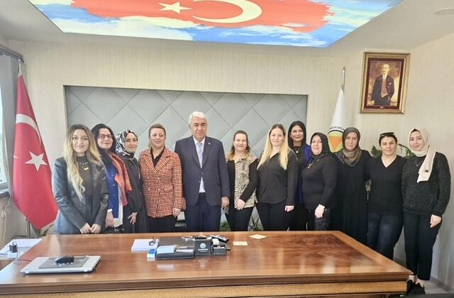 Kadın Meclisi İlk Toplantısını Gerçekleştirdi: Meslek Komiteleri Kuruldu