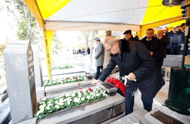 SANKO’NUN KURUCUSU SANİ KONUKOĞLU, MEZARI BAŞINDA ANILDI