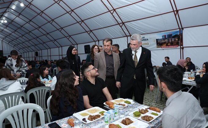 Kahramanmaraşlılar Büyükşehir’in Ramazan Sofrasında Bir Araya Gelecek